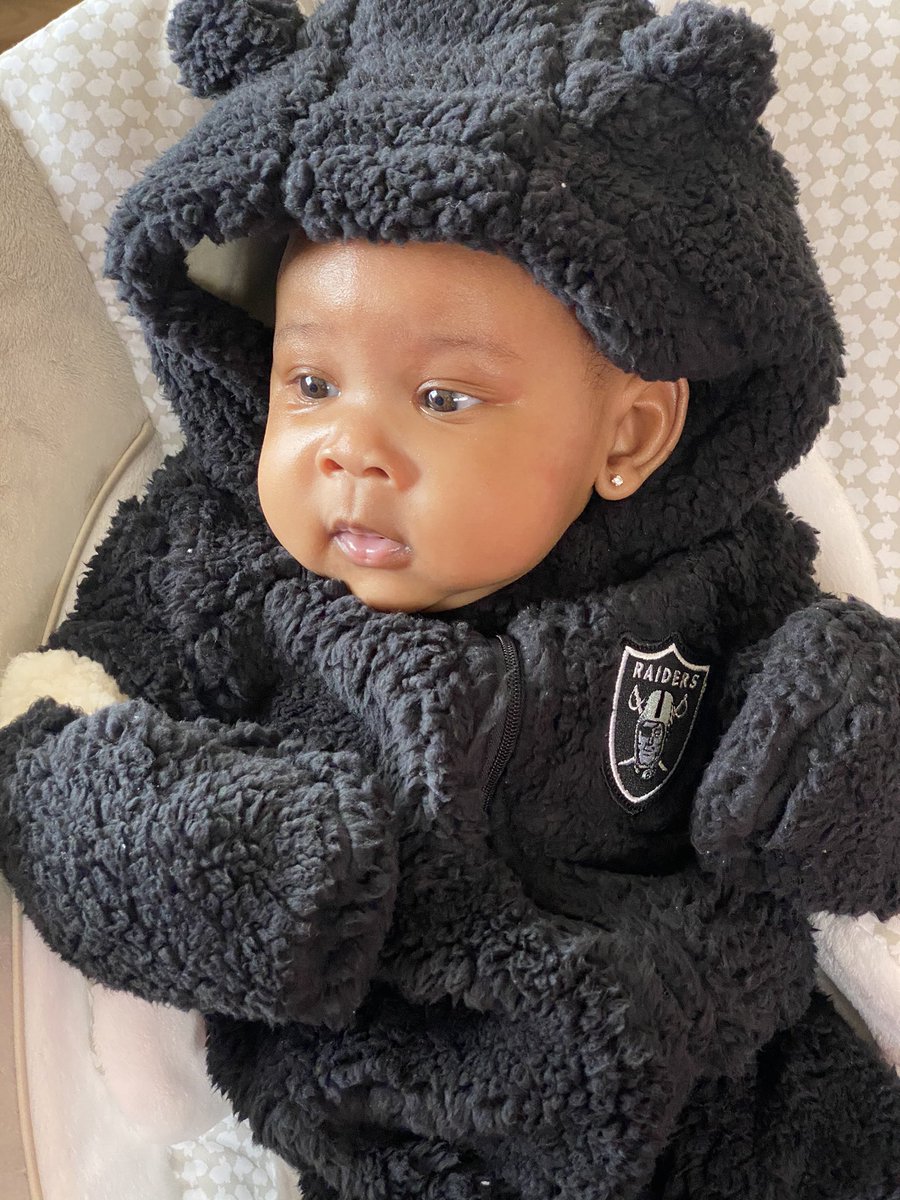 Raiders need a new cheerleader?📣🏈💙😂