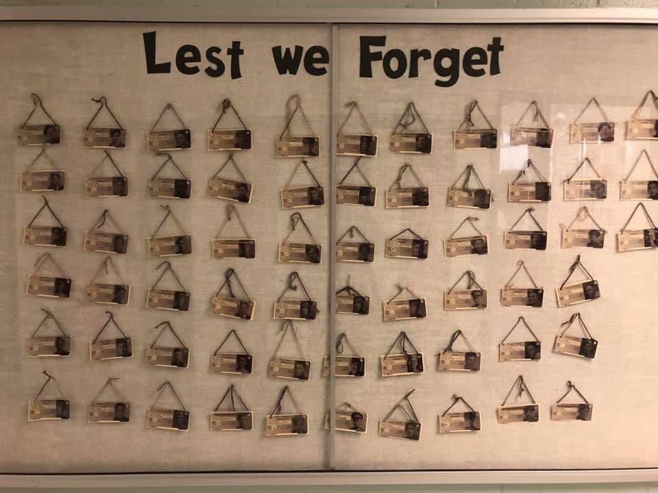 Great project to celebrate #NationalAboriginalVeteransDay our students chose two #Aboriginal #Veterans and researched the men who gave their lives for our country. Thanks <a href="/VeteransENG_CA/">Veterans Affairs CA</a> for this great lesson! @EAMS8 #rvsed