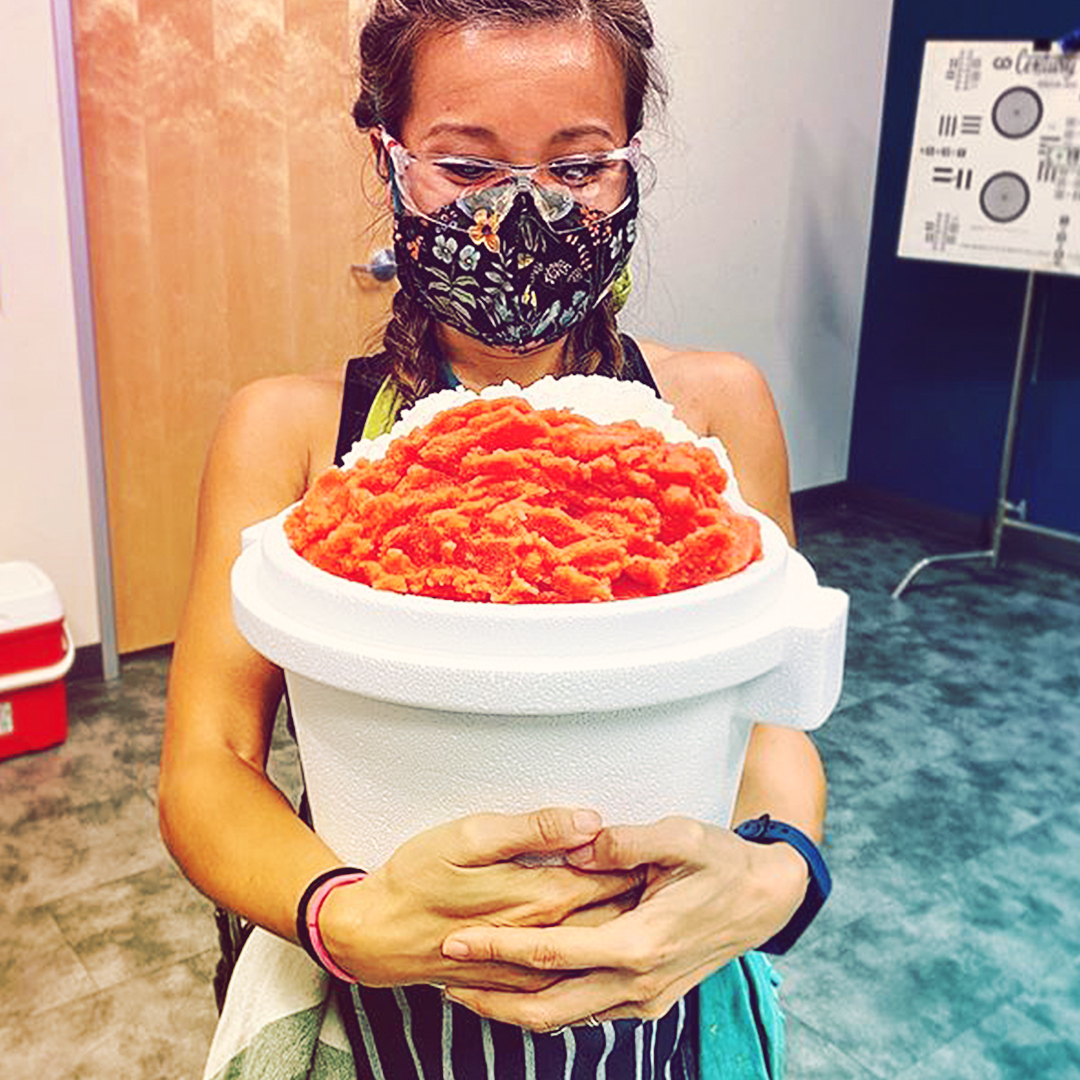 eegees's tweet photo. PSA: Sharing our Party Pak is only a recommendation, you don't have to if you don't want to ๐ @bakedbyjoanna knows what's up. #eegee #eegees #eegeelover #tucson #phoenix #scottsdale #arizona #AZ #takeiteasy #sweetenthemoment #goodvibes #partypak #sharingiscaring #delicious https://t.co/pzX4KWnphl
