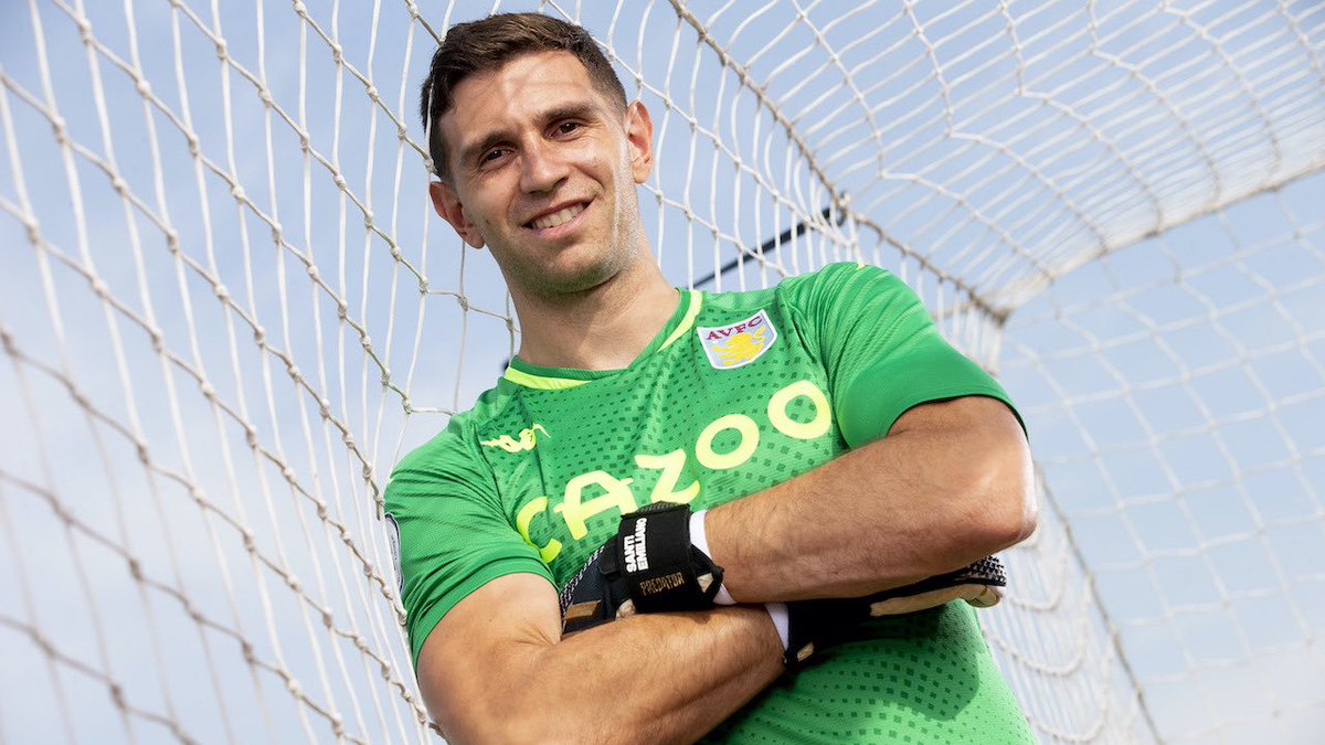 ODDSbible's tweet photo. 🗣 Emiliano Martinez: “Everyone thinks it's a step down going from Arsenal to Villa, but I actually think it's a step up in my career."

Hard to disagree after tonight 😂 https://t.co/EYzgArQfs6