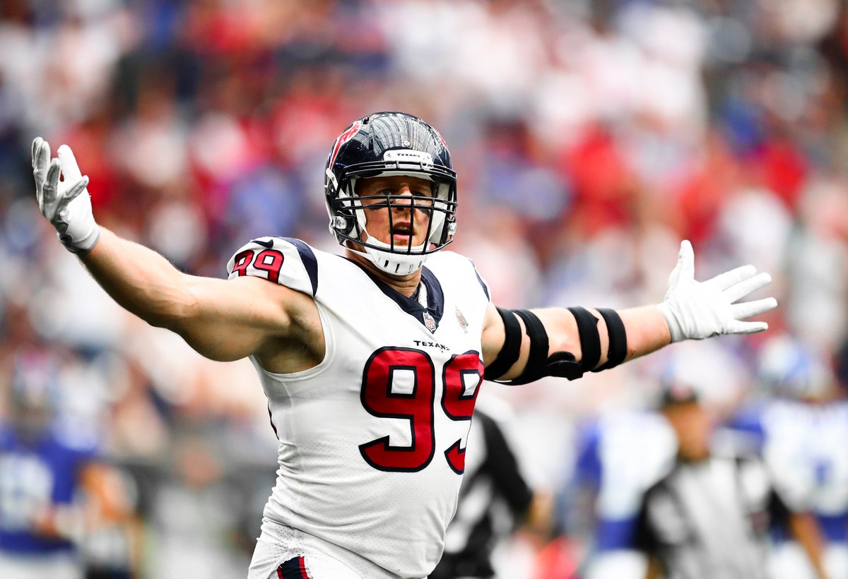 TexansPR's tweet photo. With that sack, #Texans DE @JJWatt has become the 35th player in NFL history to total 100.0 career sacks and the first in franchise history to do so. https://t.co/jjjocbO9EW