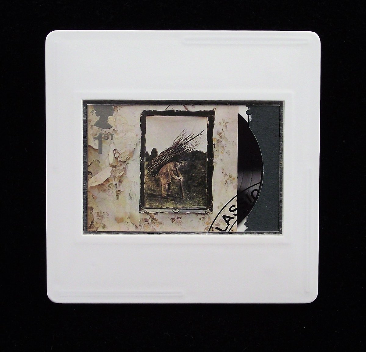 stamp_uk's tweet photo. #LedZeppelin’s fourth album was released on this day in 1971.  42 minutes and 34 seconds of sublime #classicrock. For more unique and #handmade music #brooches, follow the link. https://t.co/gFUIjx58MS https://t.co/CWP4zi29Fq
