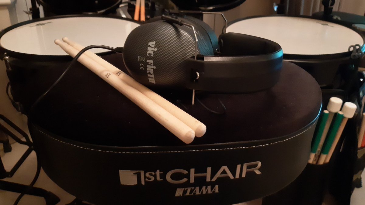 UKEmpLawyer's tweet image. I've discovered a #drumhack! Bought a pair of 25db reducing headphones from @vicfirth &amp;amp; my entry level #drums from @gear4music now sound (to me) like they're top of the range @YamahaDrums! Ta for the tip Stephen @DrummerEtc!

@Aj_Drummer1986 @sina_drums @DrummingLab @jazzdrums98