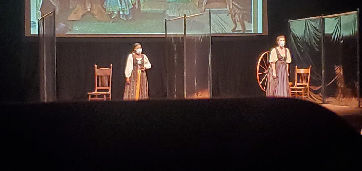 _Coreylou's tweet photo. Call me a nerd but I love this shit😍 Issa love language #Musician #Opera #OperaTheater #duets https://t.co/6ujD7mFq0z