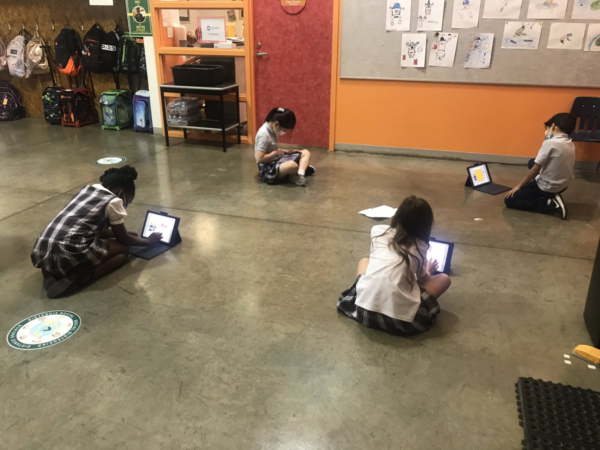 LynnYChow's tweet photo. @awtyintlschool Ss visited archaeological sites virtually via @nearpod and then collaboratively completed group posters via @googlejamboard.  Next up, presentations for #jigsawlearning. #socialdistancelearning #studentteachers #collaboration #awtylearns #2021 https://t.co/HTQrtttWA8