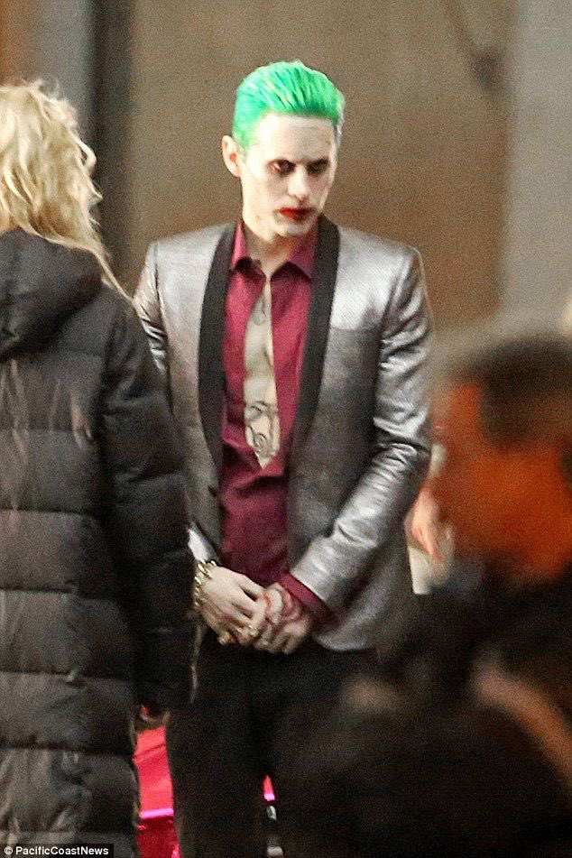 the_knaves's tweet photo. @theSNYDERVERSE Them >>> https://t.co/Y2ODvfpa6b
