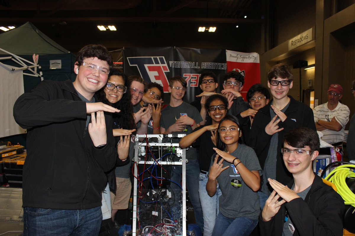 frc7312's tweet photo. Happy National #STEMDay from our robotics family to yours! Today we celebrate our students and workers as they pioneer our future through science, technology, engineering, and math! #T3Robotics #FIRSTRobotics #RoboCoogs #OMGRobots https://t.co/v1flfvziKH