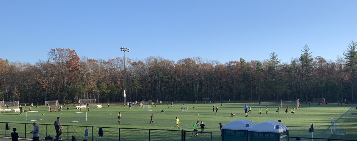 central_stars's tweet image. 100+ attended @starsofma End of Fall Boys Jamboree. Tons of quality soccer, great goals, lots of laughs = memories made! 

Thank you to all parents, players and staff for making this possible.   #weAREdevelopment #starsnation #FCStars