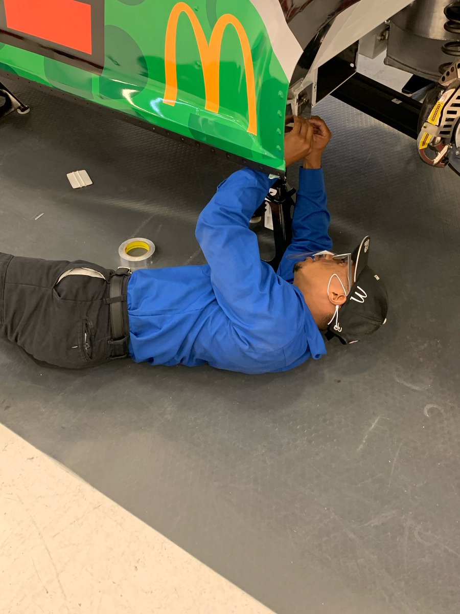 It’s a game changer for me! I wear glasses and it allows me to properly wear a protective covering without fogging them up. It also allows me to breathe without restriction. -Keiston France

#minishieldusa
#createdfrompassionmadefromexpression