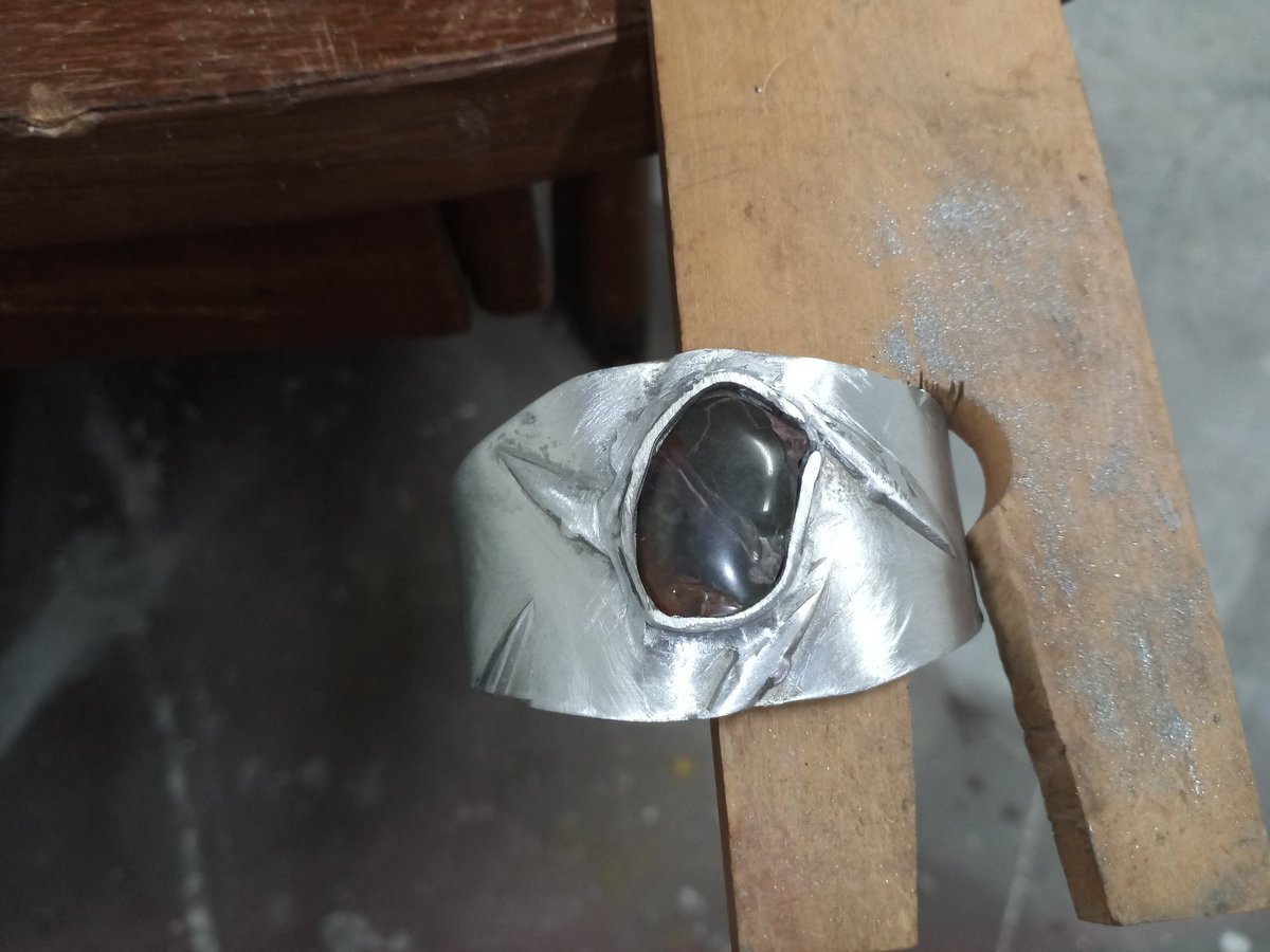 Justnew4Ucom's tweet photo. Just wanted to share my hubby. 
I made cuff bracelets out of aluminum and added a stone. Still needs to be sanded and buffed out. Stay safe Alberto Portalatin https://t.co/qdUb8WyIG1