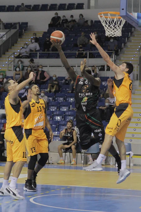 Image from Fibwi Mallorca Bàsquet Palma (@BahiaSanAgustin)