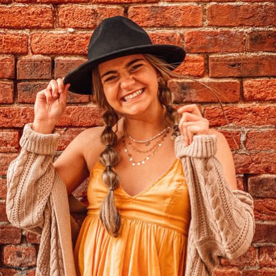 EmmyVoils's tweet photo. #NewProfilePic https://t.co/0fXD2Bj22Q