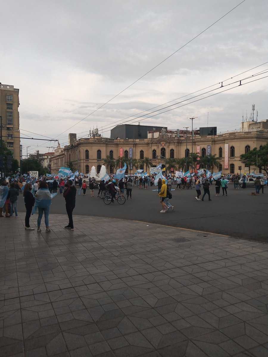 Juanleyes's tweet photo. Impresionante manifestación en #Cordoba estuvo Patricia Bullrich liderando el descontento masivo https://t.co/t8CJ1vNqCE