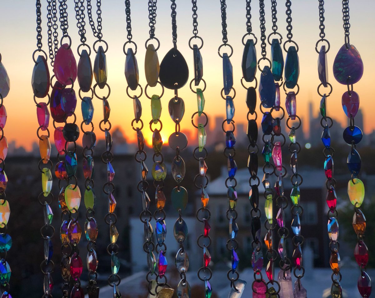 seeeedsoflife's tweet photo. Message me for custom Dangle Necklaces ✨🌈🦋 

Retweet &amp; like to support &amp; help me get exposure ✨🧚‍♂️🍃🍄 I appreciate you all more than you know https://t.co/qwsyncufez