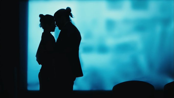 MistyGleason7's tweet photo. Il bacio che cambierà per sempre la  vita di Can e Sanem, che incrocerà indissolubilmente i loro destini, che farà vivere loro un amore tanto grande quanto raro  che metterà radici talmente profonde e che nessuna tempesta riuscirà ad abbattere.
#DayDreamer #DayDreamerRewatch https://t.co/W5EwGy6RpS