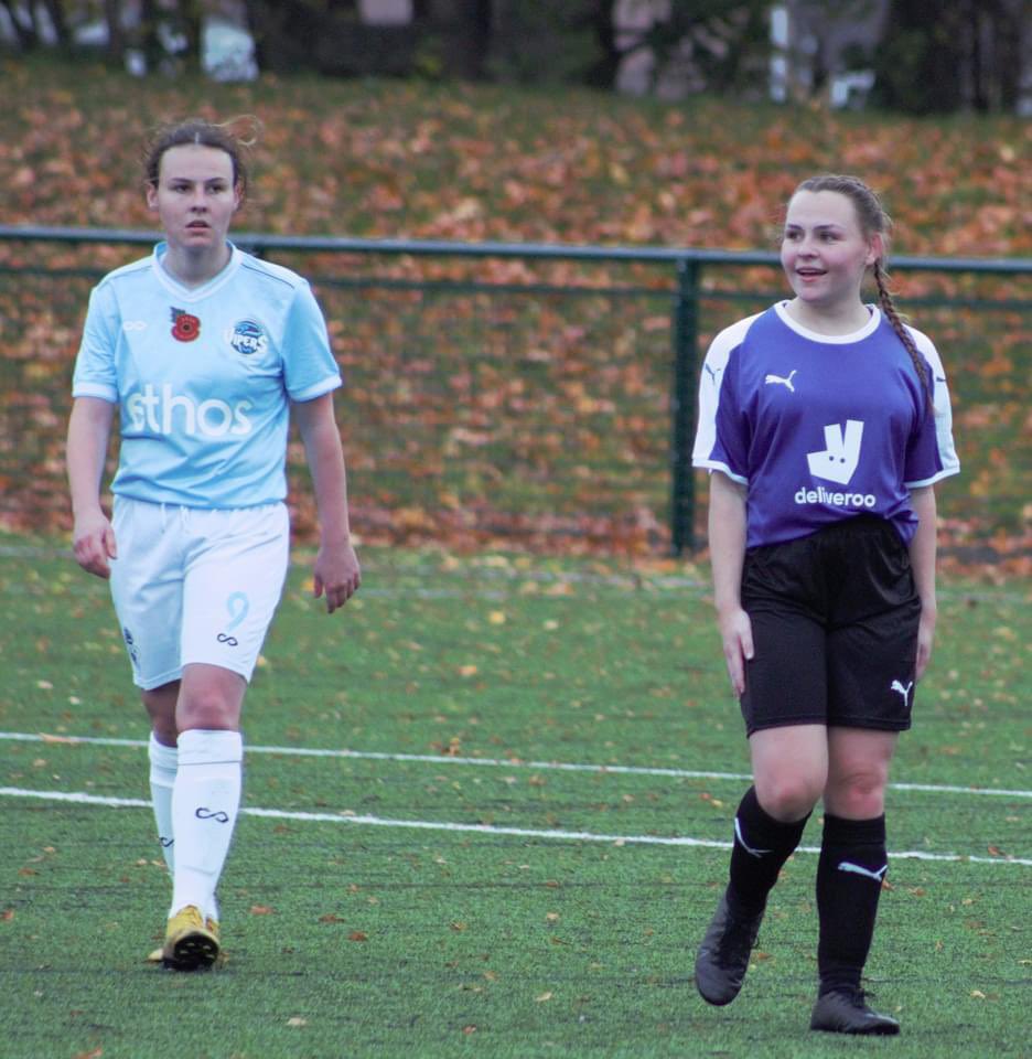 HBFCWomen's tweet photo. A few photos from our game last week and the debut of our @Deliveroo away kit โฝ๏ธ๐
#PurpleLooksGood #ThePurples #deliveroo https://t.co/dMf5XK26nx