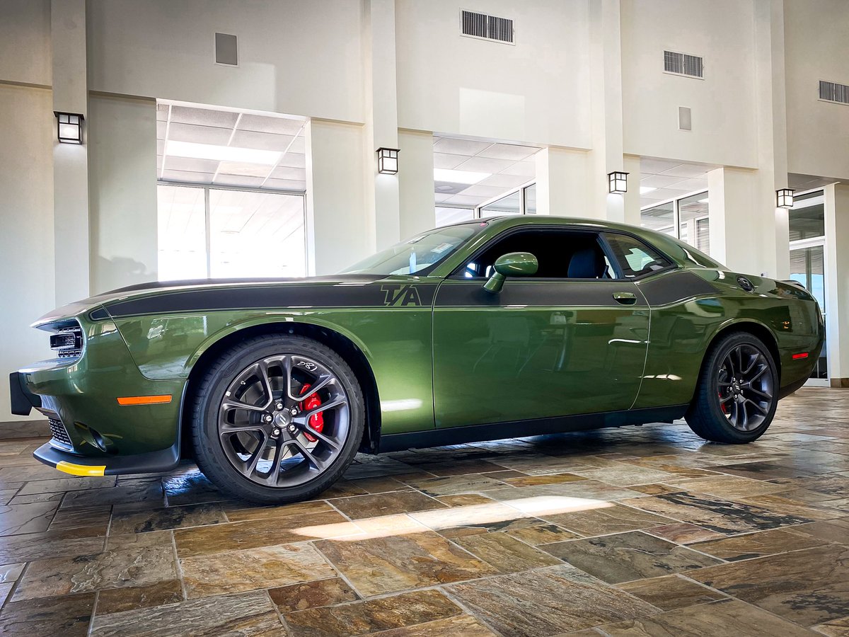 CavenderCJDR's tweet photo. Challenger T/A
-
#Dodge #DodgeChallenger #Challenger #Dodgemuscle #Musclecar #CavenderCJDR #MakeConfidenceHappen #DodgeChallengerRT #dodgenation #redwhiteblue https://t.co/oYMiESUiAp