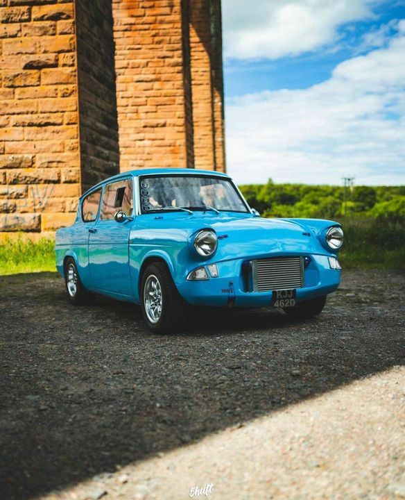 ThanetClassics's tweet photo. https://t.co/hpDtSmngg3
OhSoRetroShow - 26th Sept 2021
📷: @5hiift
#OhSoRetro #OldSkoolFord #ClassicCar #ClassicCars #ClassicFord #ClassicFords #Retrocar #RetroCars #RetroFord #RetroFords #RaceCar #Cars #Carporn #Ford #OldSkool #fordanglia #anglia105e #105e #anglia #stance … https://t.co/yzPYOjDE1e