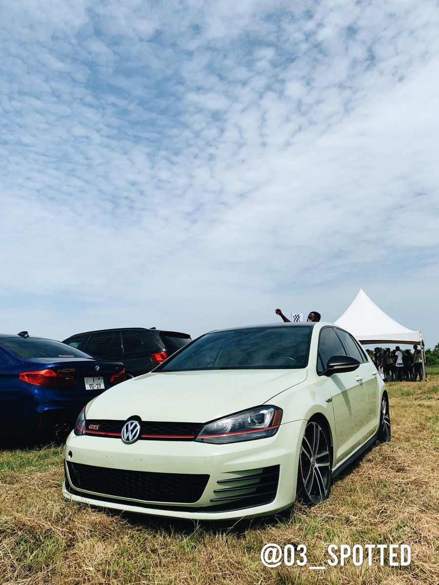 Lester_O3's tweet photo. My 4 best shots from today. VW GOLF MK 7 GTI, BMW F83 M4, BMW F90 M5 and the BMW M340i x VW GOLF MK 7 R #VWGolf #bmw340 #beamer #germans #vagnation #accra #ghana #westafrica #airstripattack #retweet #like https://t.co/U48chRSY60