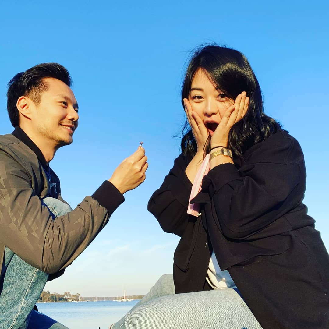 Sheridanblog's tweet photo. Trump is out and I got engaged to the love of my life. What a weekend #toabetterfuture #YangGang #celebratewithme https://t.co/mvTZe9PKW8