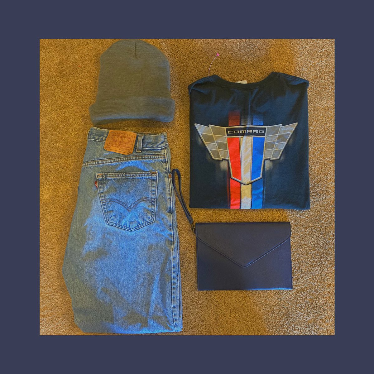 frckfastfashion's tweet photo. 90s streetstyle bundle🌎🥀 #camaro #levi #stylebundle #clothing #outfits #style #styleinspo #frickfastfashion #ootd #vintage #thrifted #ecofriendly #SmallBusiness #etsy #personalstylist https://t.co/wt1JCFIPvw