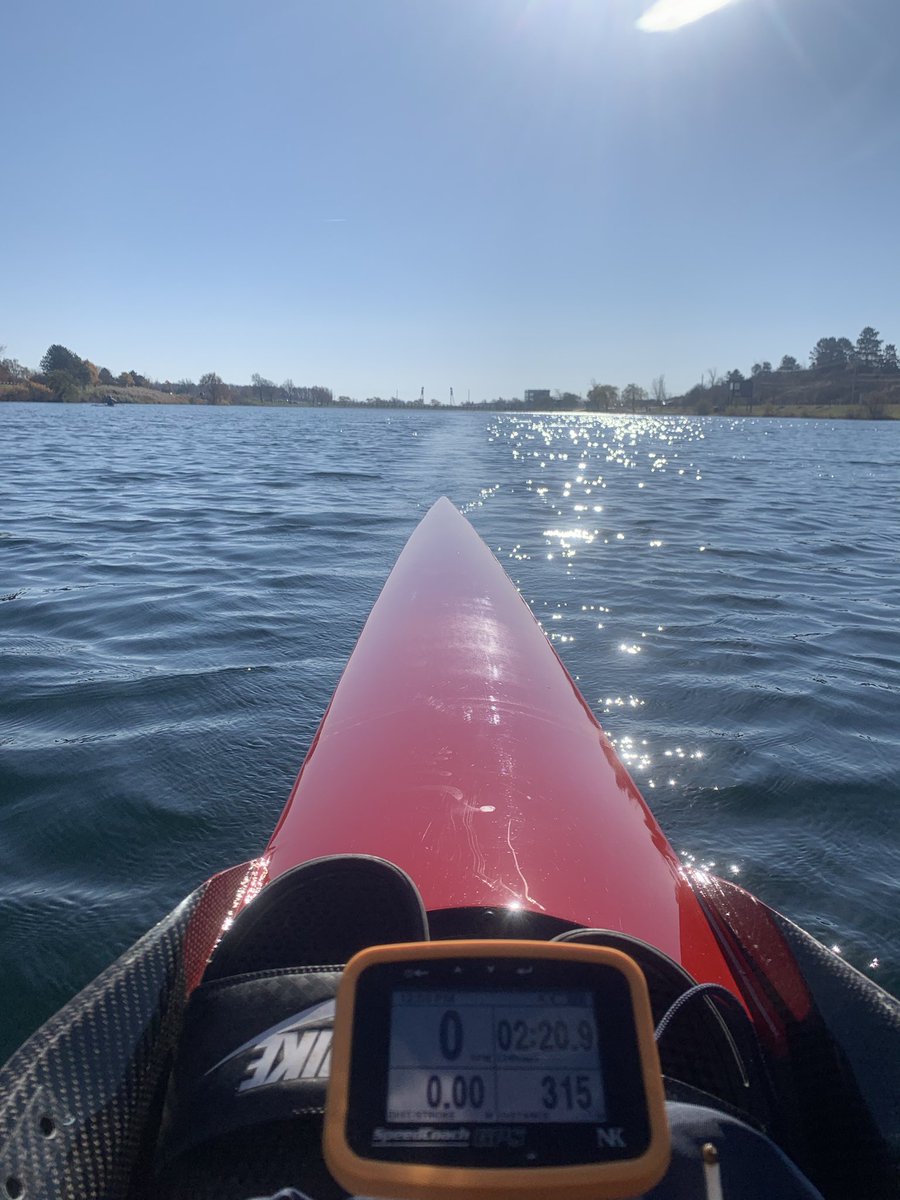 katpowell's tweet photo. Taking advantage of the amazing fall weather!!  Rowing on the Henley @StCRowingClub and on the Welland Rec Waterway. It doesn’t get much better than this!! #fallrowing #mastersrowing #boatbowpics https://t.co/QuKjL1yPdA