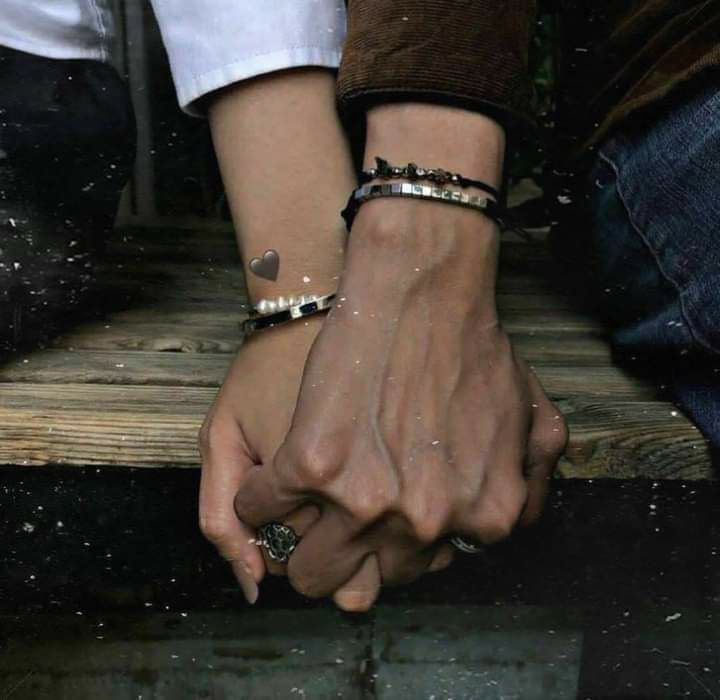 abda171a's tweet photo. ياسندي ومُعتمدي ، صاحبي ومتّكلي ، حبيبي والحياة♥️🖇
         صباحووووو❤️❤️❤️😍 https://t.co/DjKozF1664