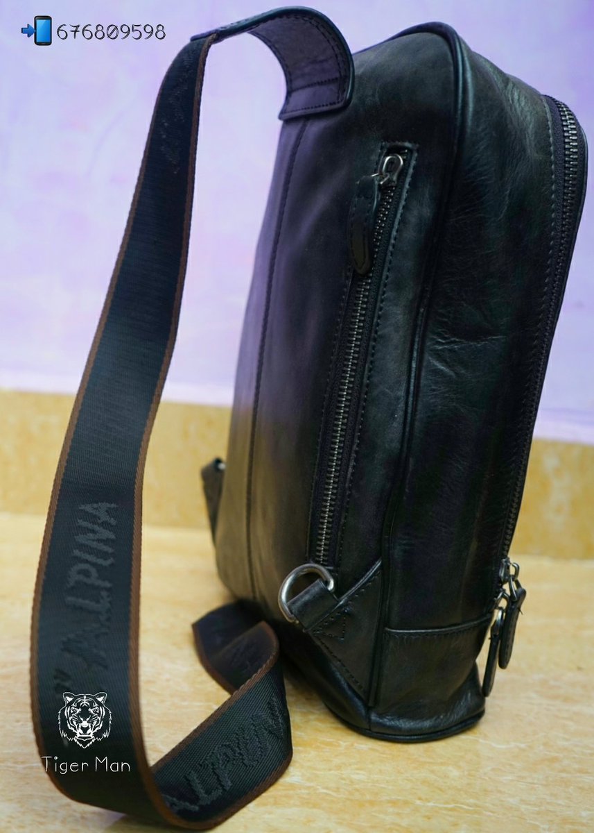 Tiger_Men237's tweet photo. #Frip
Bandoulière en Cuir de Marque L'Alpina

Cuir Noir Lourd
Cirable
Intérieur Toile

10000 https://t.co/LR2OQSyZQW