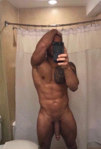 MaskdChocolate's tweet photo. Something about military dudes.. 😍 https://t.co/ce3JGIAme0