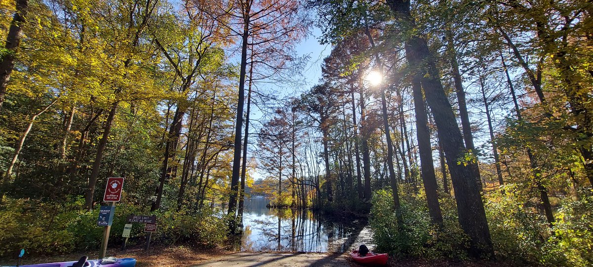 AmandaCuster3's tweet photo. Getting out into nature is how I clear my mind. What did you do this weekend to keep your mental health in check? https://t.co/U3X4Asf9Uw