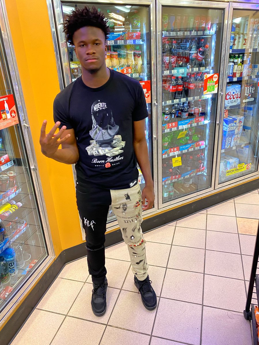 humbled1n's tweet photo. Almost went broke paying 💰 them boys no 🤧attention ⚠️ https://t.co/Kdj84ORXuy