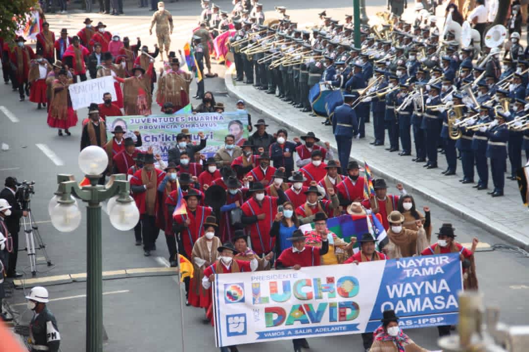 jaarreaza's tweet photo. Que inmenso privilegio representar al Presidente @NicolasMaduro y a nuestro pueblo en la toma de posesión de @LuchoXBolivia y @LaramaDavid. La recuperación de la democracia en #Bolivia ha sido lucha titánica e inclaudicable de su pueblo, de los más humildes, de los buenos de alma https://t.co/4SdN6QKmhL