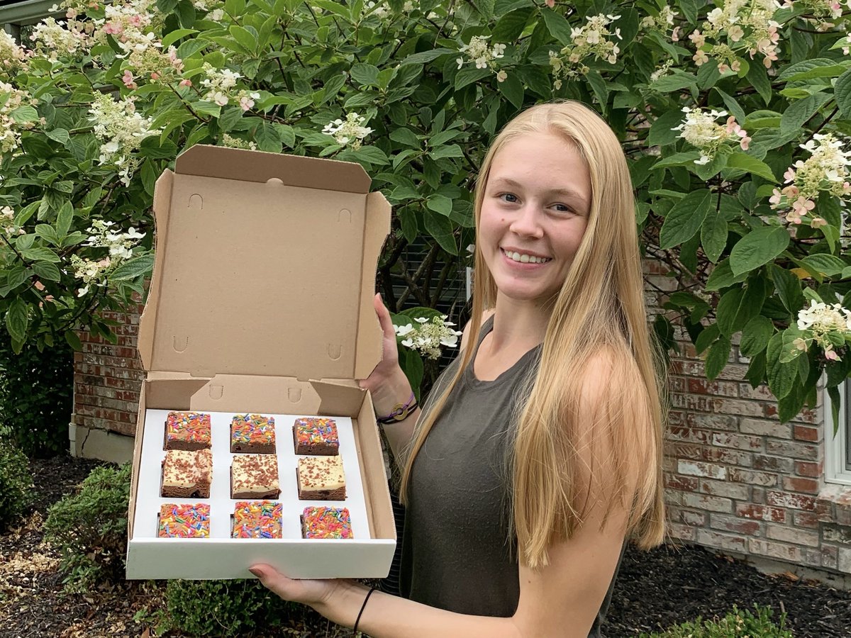 BuckabeeBrownie's tweet photo. We are thrilled to welcome @anna.schulte_ as our VERY FIRST employee on our Buckabee Brownies team! Anna has been managing our social media accounts for the past 7 months as an intern and she is so excited to continue to fill your social media feed with delicious brownie photos! https://t.co/XB3ktv1MXw