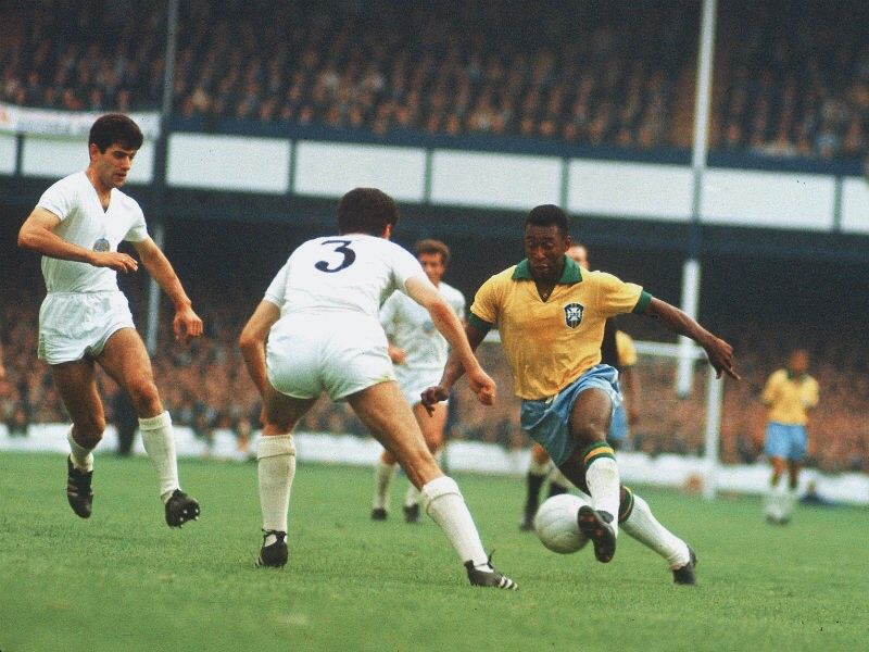FOTOS HISTORICAS O CHULAS DE FUTBOL - Página 18 EmVimUAWEAEZHp-?format=jpg&name=900x900