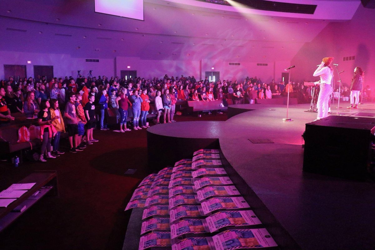 KansasYouthM's tweet photo. God showed up BIG TIME!! π₯πππΌπππΌβ₯οΈ #YouthCon20 #speedthelight https://t.co/VVpeQtyQhM