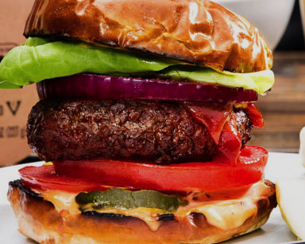 Surging demand for plant-based meats

The global meat sector at present is facing unprecedented level of disruption and competition, due to mounting growth of plant-based meat alternatives across many categories.
#foodandbeverage #AlternativeMeat
bit.ly/3n5icay