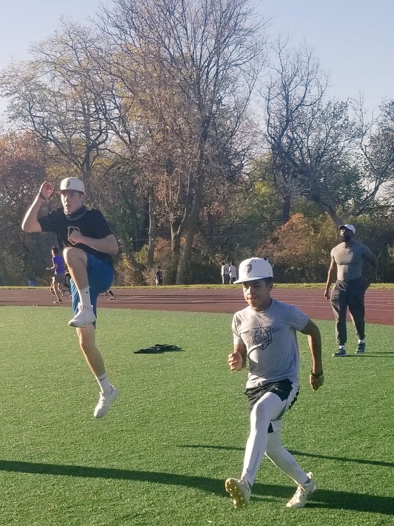 PGH_Hardball's tweet photo. Speed &amp; agility training day with Coach Christian @Citiparks Schenley Oval Sportsplex.  75 &amp; sunny in the 'burgh!  #CommitToImprove https://t.co/e6sad5SUMk