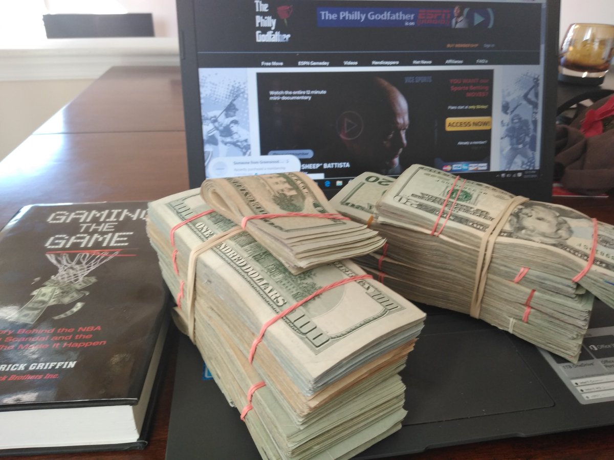 phillygodfather's tweet photo. The INSANE 24-6 (80%) FOOTBALL RUN CONTINUES
(#NFL & CFB)..
BANG! 3%
BANG! 2%
BANG! 2%
$100 sports bettor WON $2,140 in PROFIT..
https://t.co/3sJLmfmwPH https://t.co/tF6ksDGoC6