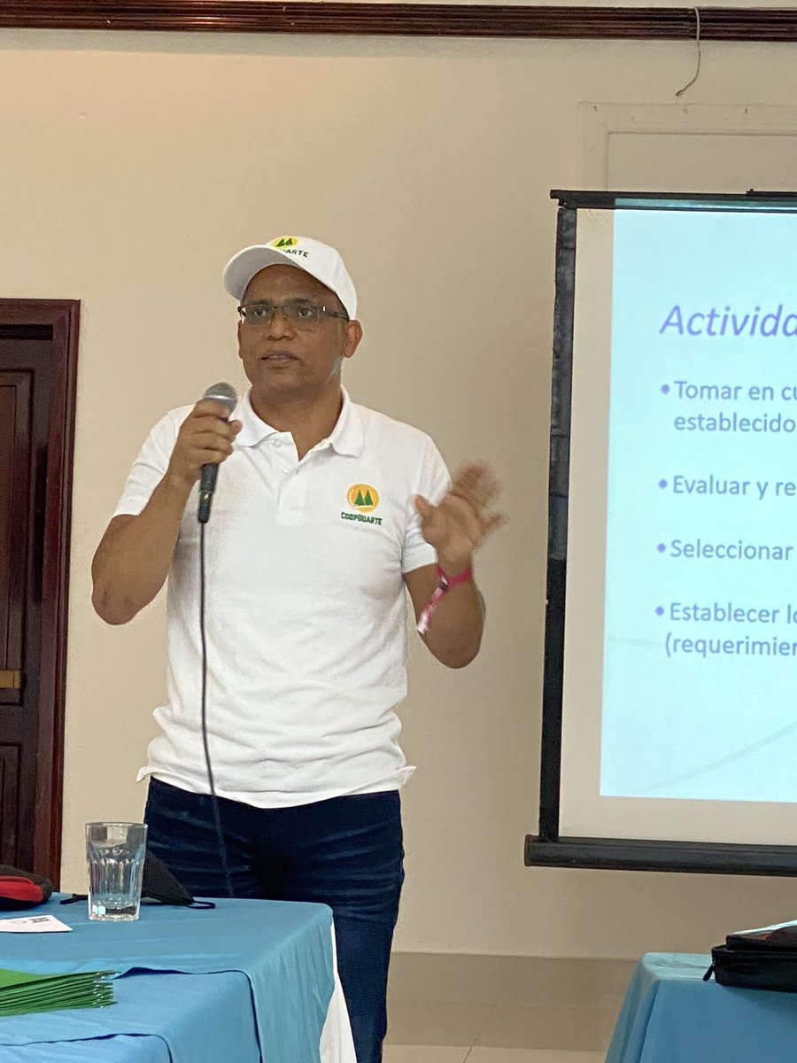 Urologodrperezg's tweet photo. La cooperativa Duarte crece , se desarrolla y está lista para servir a nuestra población, seminario de Riego y perspectivas de la economía RD PARA 2021 @LuisReyes, @Luistaveras, @RicardoRuiz, @FreddyMartinez #coopduarte https://t.co/T5CnqJUUmC