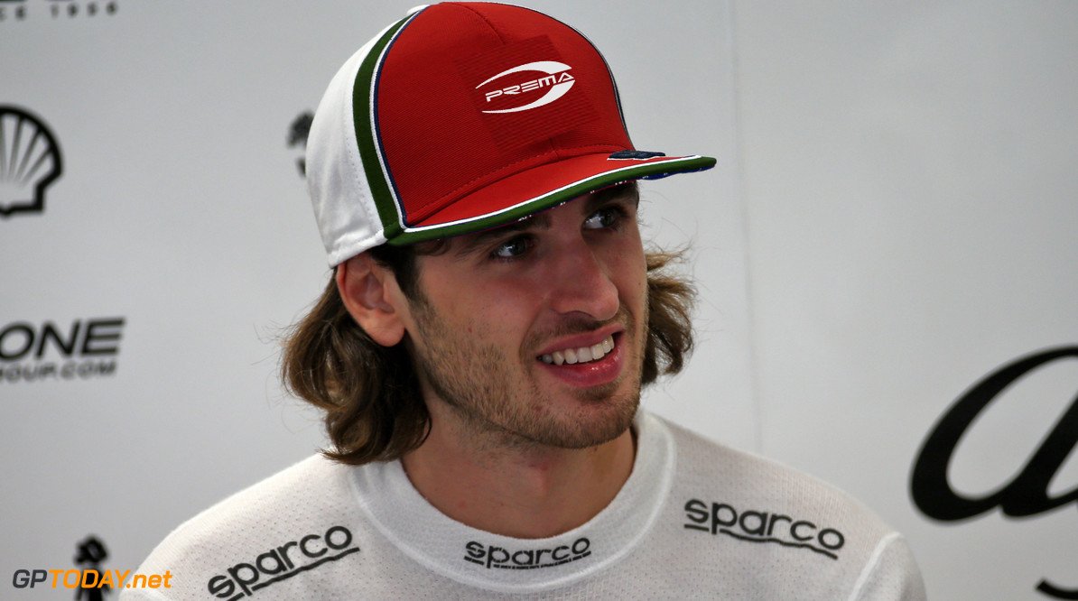 PremaFMC_'s tweet photo. 🔁Replacing🔁
 @Anto_Gi0vinazzi  substituirá Carlos Sainz no GP do Bahrein, valido pela 2ª rodada da @Gp2MasterC. https://t.co/oikkUiMGAL