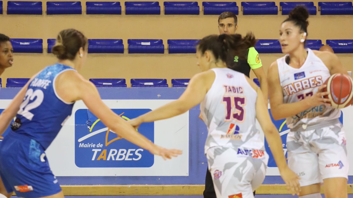 🇫🇷 Nous souhaitons une bonne semaine de stage avec l'Equipe de France à <a href="/Tadic_Ana/">.</a> en 5x5 et <a href="/Gauxmar8/">Margaux Claveau</a> en 3x3 !

#tgbensemble