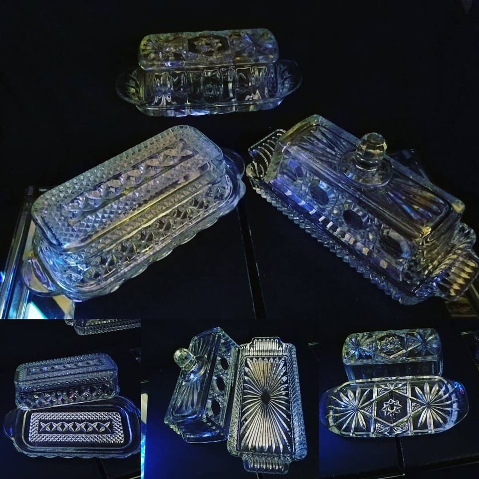 DWedgeCreations's tweet photo. #etsy shop:Butter Dishes Wexford/Star of David,EAPC/Indiana Glass,Windsor Royal Brighton,Sold Separately https://t.co/7JBkjKzqC8 #indianaglass #earlyamerican #anchorhocking #butterdish #RoyalBrighton #gemshapedbuttons #starofdavid #wexford #EAPC #windsor #prescut #star https://t.co/BAT3NDM3Jz