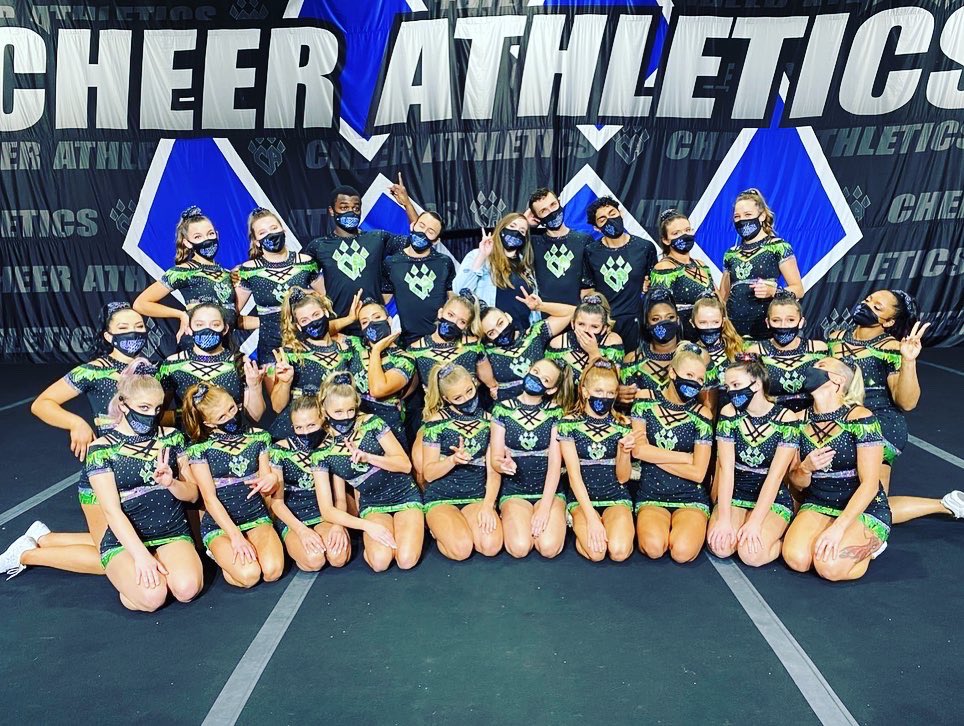 TennilleTheDeal's tweet photo. Hold up wait a minute let me put some KRYP in it! Yes, that’s right. In case you didn’t see my post a while back... I’m doing it. Ya know. The cheer thing. So proud of my team!  💚 @ca_kryptonite #wegotthatdrip https://t.co/SIRxYpjKDg