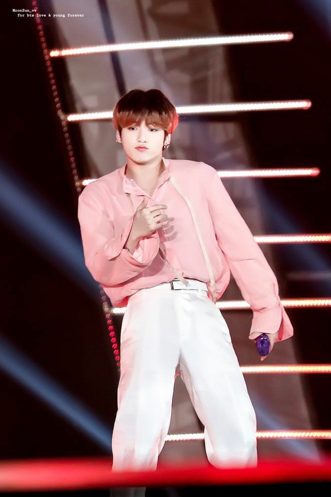 jungkook in pink ~ a pretty thread 