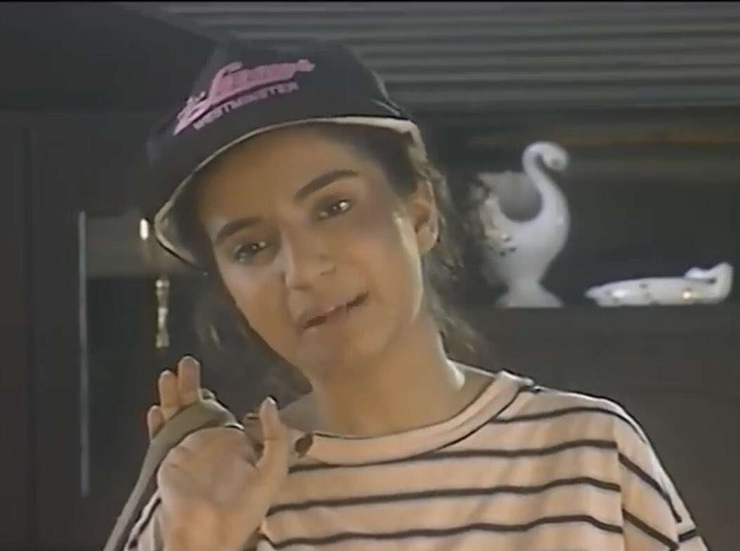 Kajal from “Hum Paanch”: A ‘90s kid LGBT IconThread: