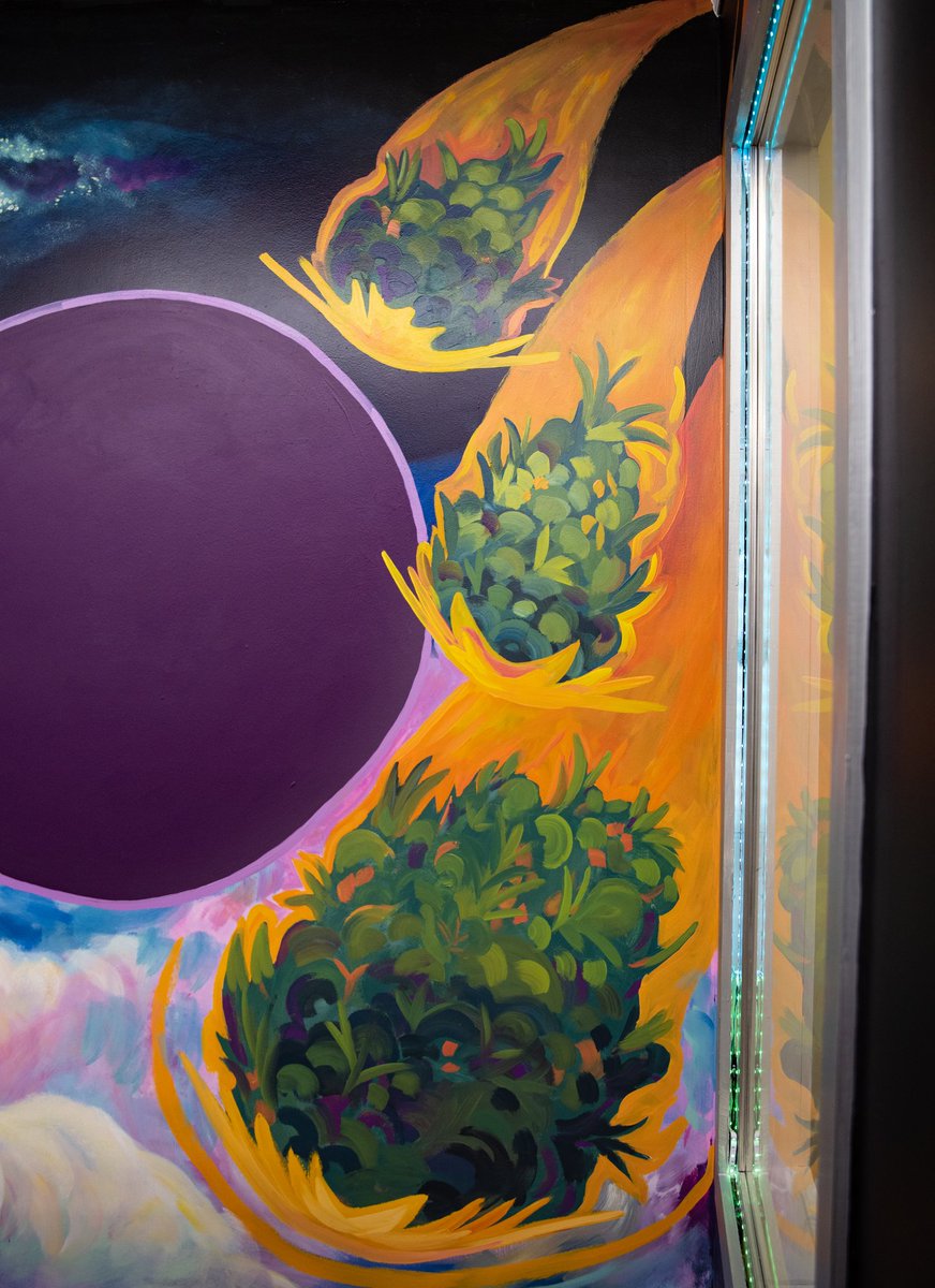 Urn_Chase's tweet photo. Just finished my first mural outside of college! This one really boosted my confidence, and I felt good enough to name my price. 

It's at a dispensary in OK and I feel like my Insta/FB following might get ~weird~ about it, ya know? So y'all feel free to hype it up here 😋 https://t.co/g7IIJBSRRH