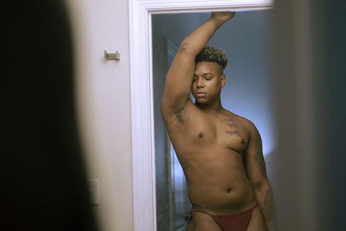 Watch Thee Heavyweight Champ 🥵's leaked NSFW photo on TwXstars