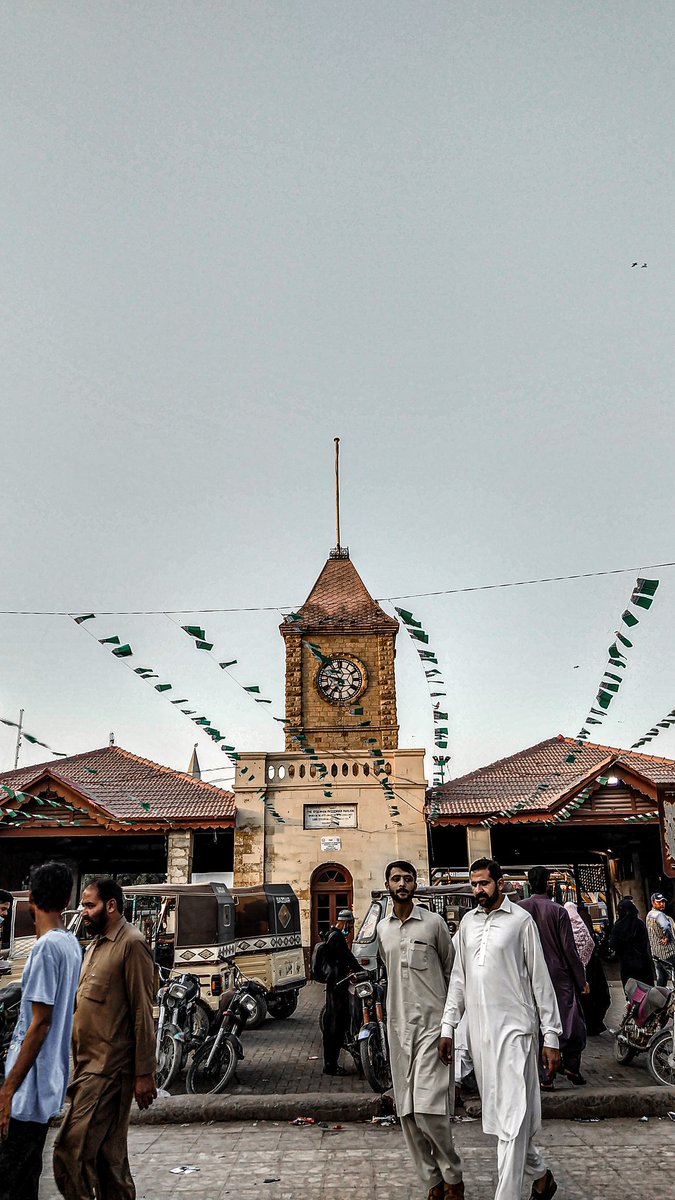 AbdulWa14400967's tweet photo. Ye Hai Karachi🖤
Mobile Photography
#photography #photooftheday #photographer #photoshoot #photographylovers #motorola #viral #trending #karachi #pakistan #pakistanifashion #facebookページ #view #pakistanifashion #instagood #internationaldogday #view #greenry #fishplace #keemari https://t.co/127xI9jj56