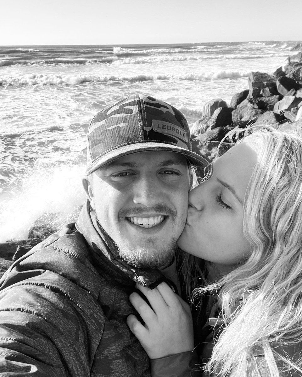 syvanaaaa_2007's tweet photo. My love..🥰 https://t.co/D3Vf8Tt8WA