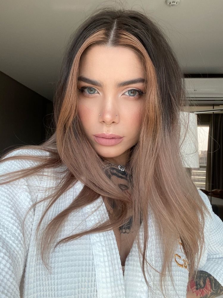 AdeleDavidsonFk's tweet photo. https://t.co/dwskJOPka5